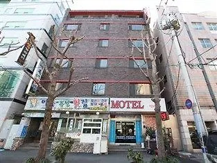 Busan Inn Motel